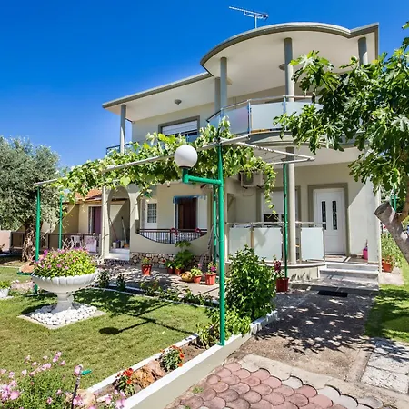 Studios Astris * Αστρίδα