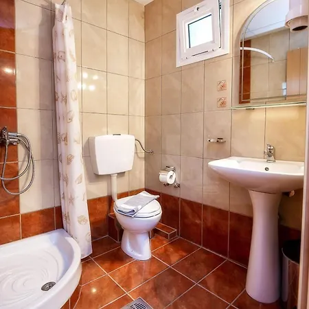 Apartment Studios Astris *